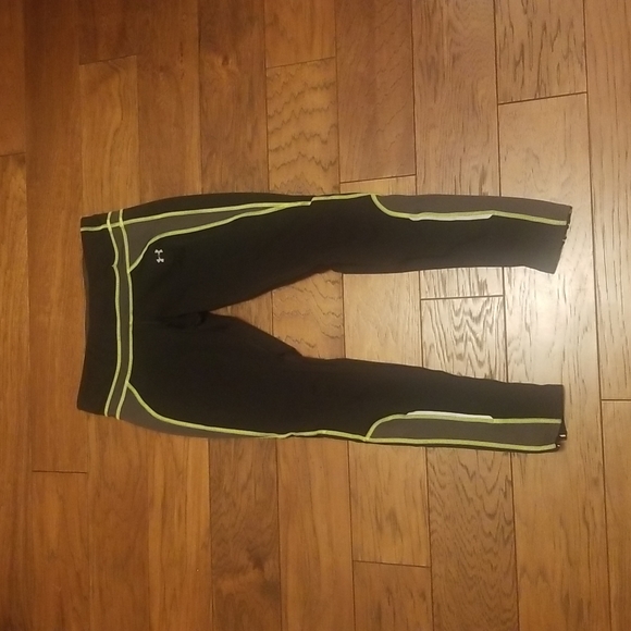 Under Armour Pants - Under Armour black and lime running leggings S